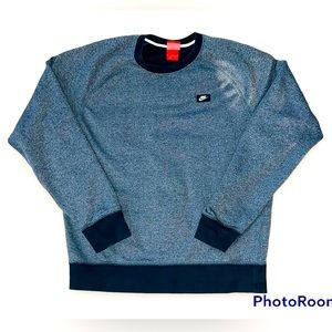 NIKE Men’s Medium Sweater